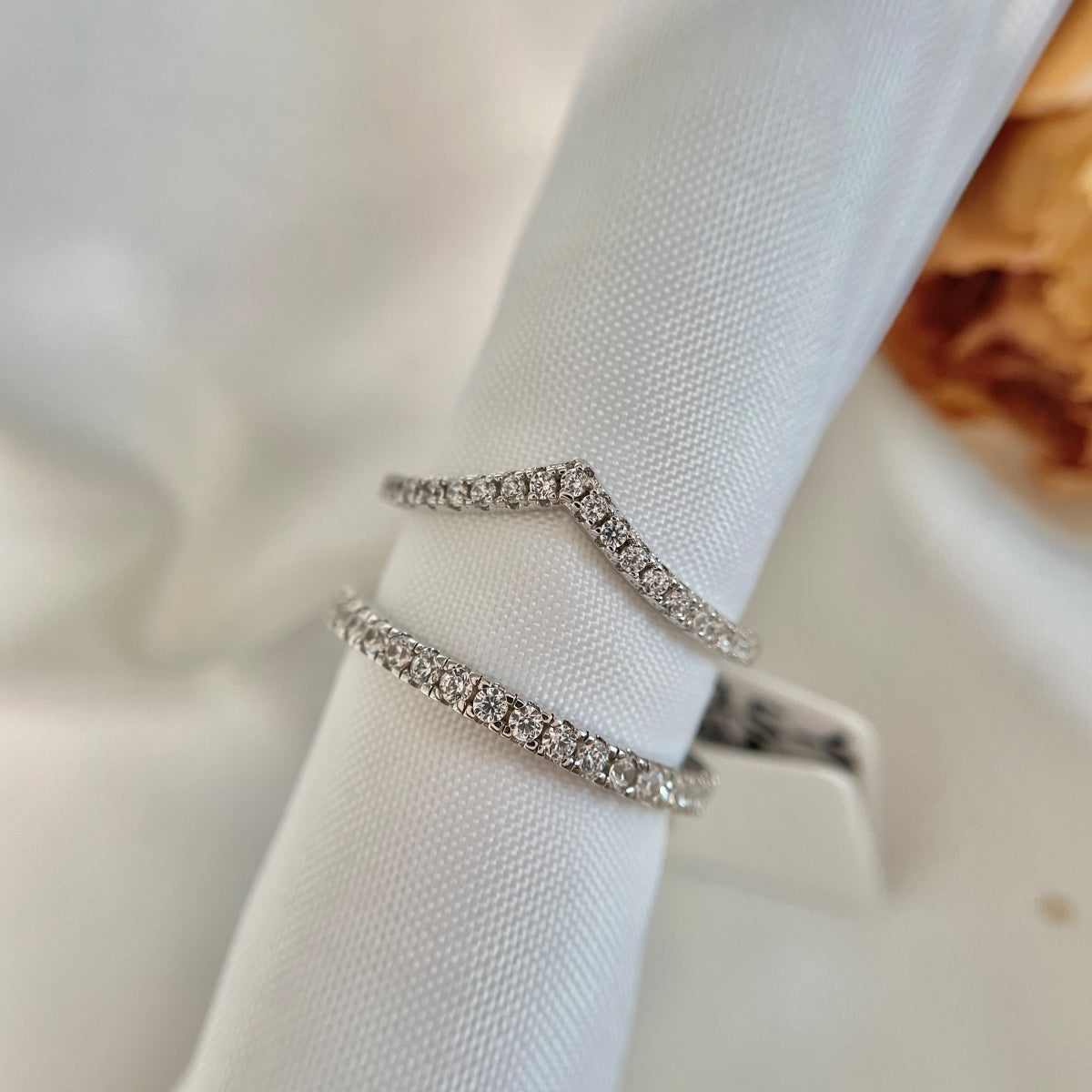 Angela Jewelry]Aufwendiger Tennisbandring