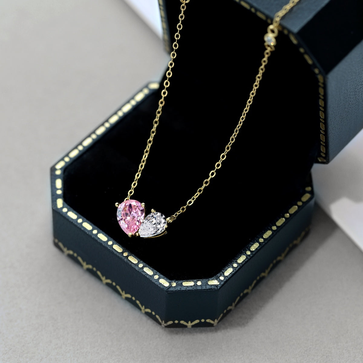 Angela Jewelry]Einzigartige Halskette in Herzform