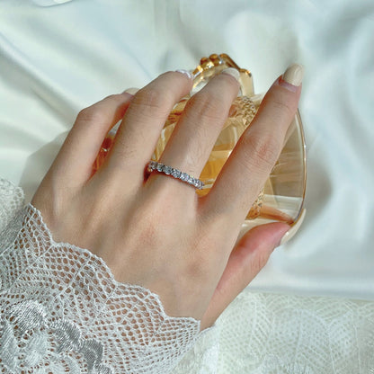 Angela Jewelry]Funkelnder Tennisring im Rundschliff