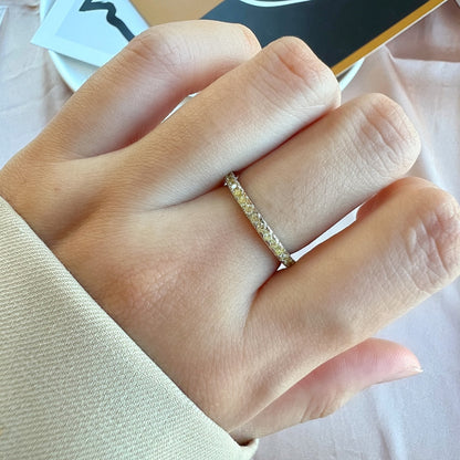 Angela Jewelry]Zarter funkelnder Alltagsring im Rundschliff