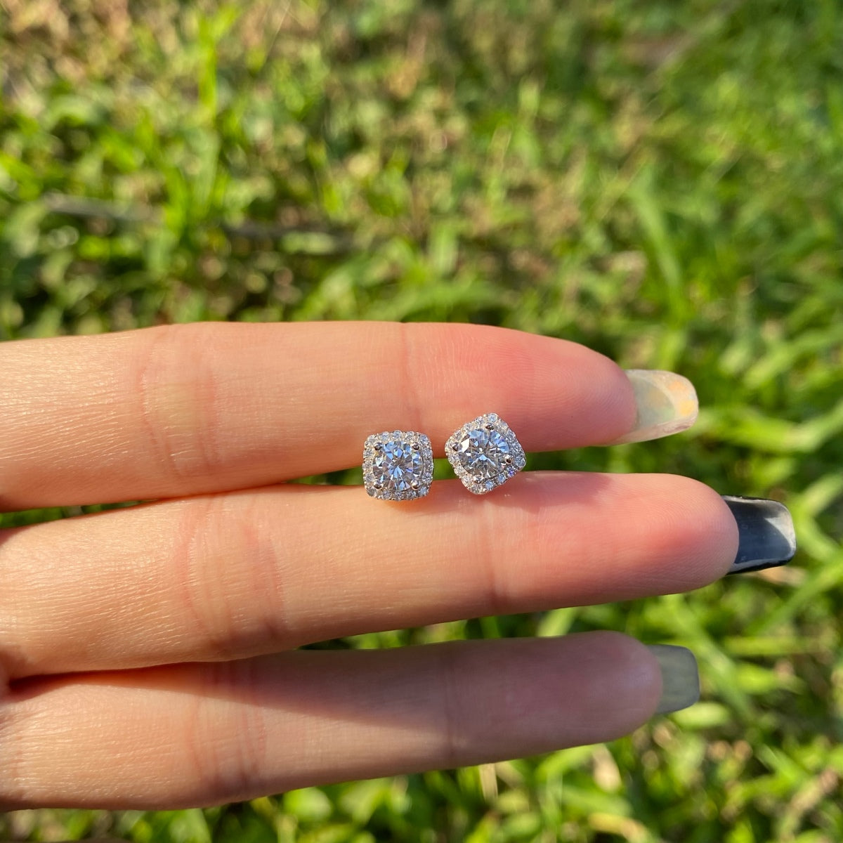 Angela Jewelry]Klassische Ohrstecker mit rundem Mittelstein