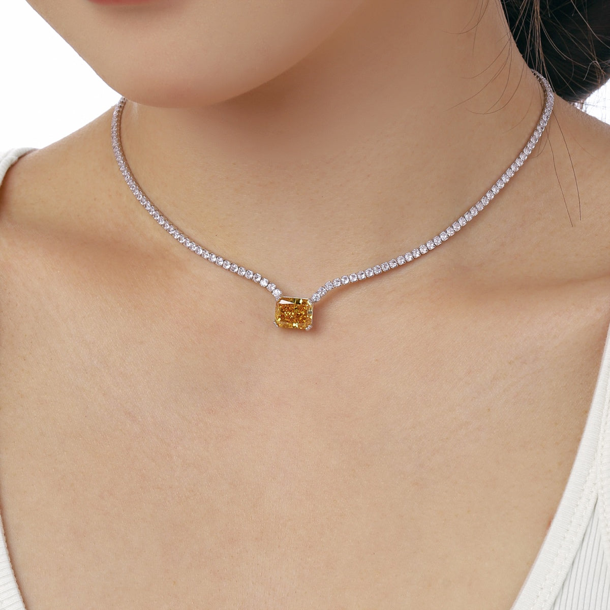 Angela Jewelry]4,0 Karat Elegante Halskette im Radiantschliff