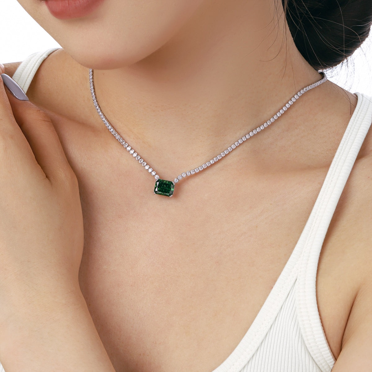Angela Jewelry]4,0 Karat Elegante Halskette im Radiantschliff