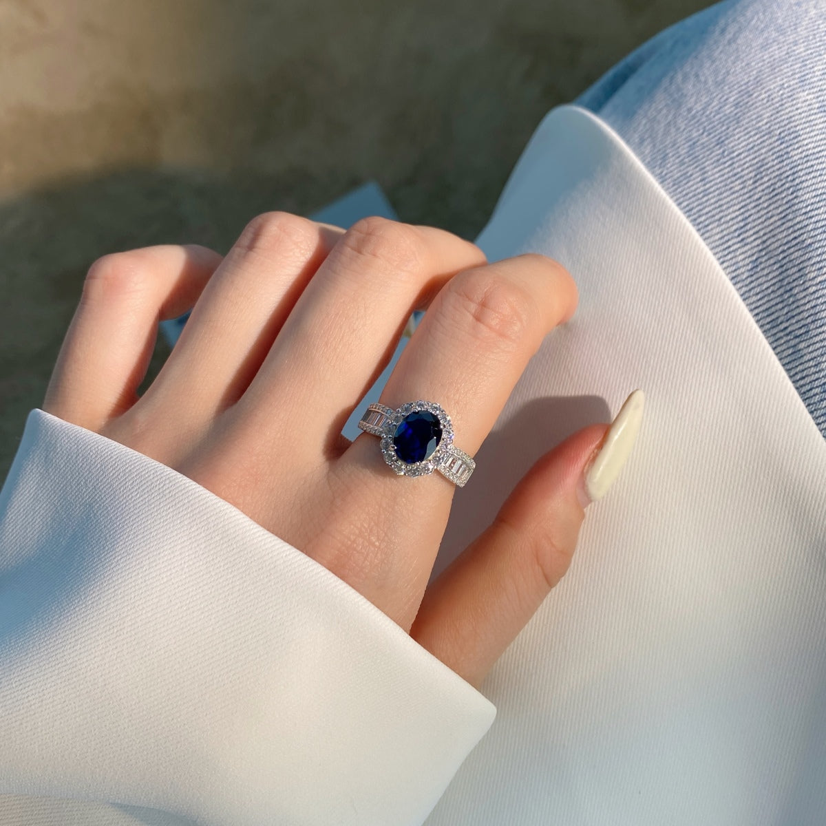 Angela Jewelry]1,5 Karat schillernder, charmanter Bankettring im Ovalschliff