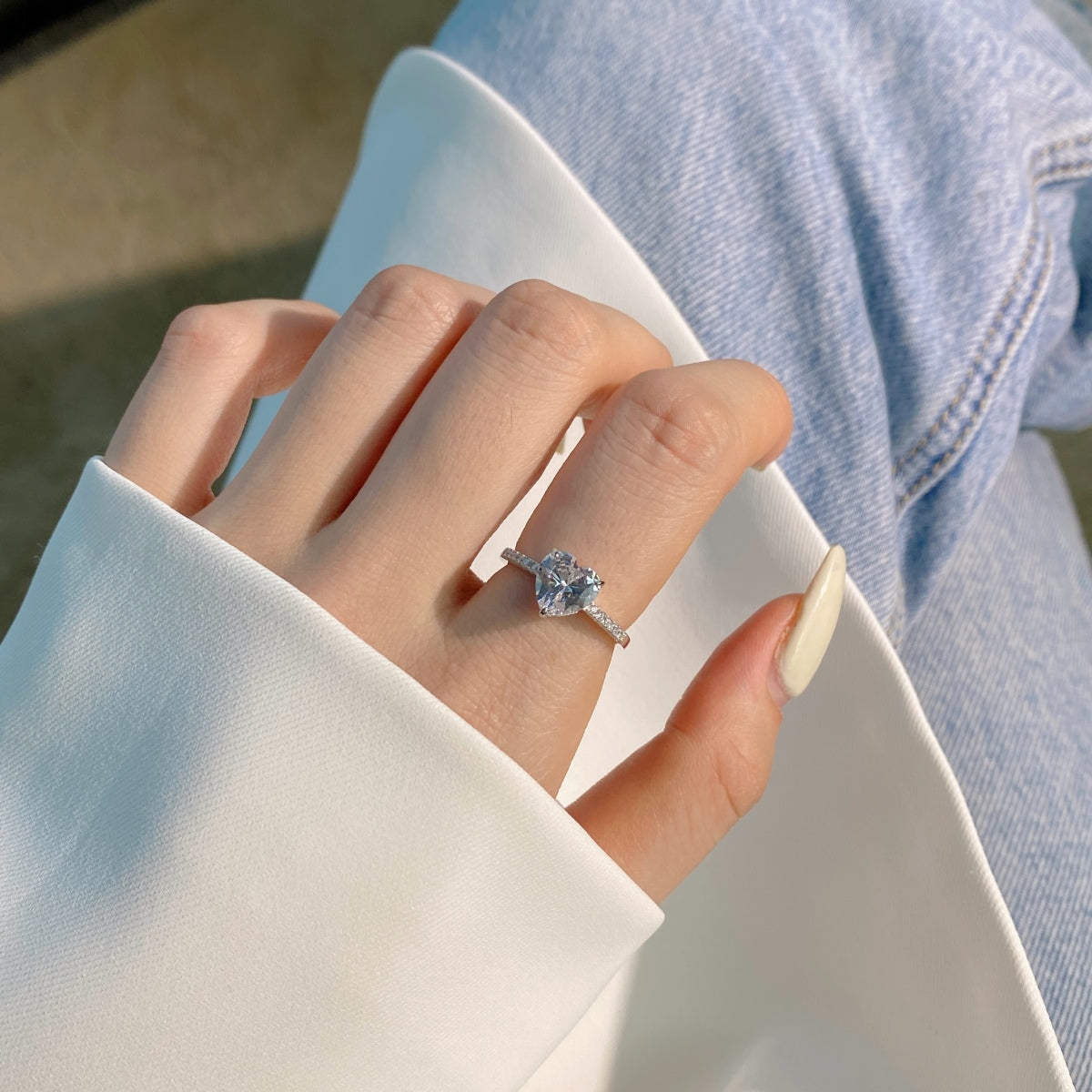 Angela Jewelry]2,0 Karat schillernder, glänzender Herzschliff-Liebhaberring