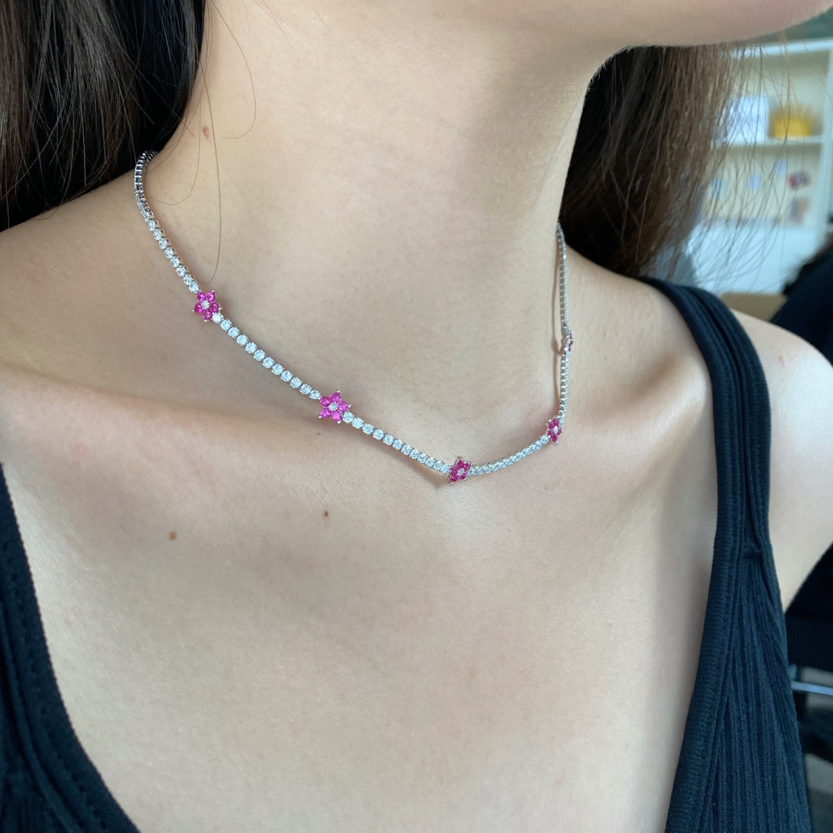 Angela Jewelry]Luxuriöse bunte Blumen-Tenniskette