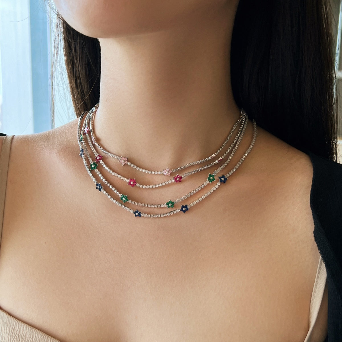 Angela Jewelry]Luxuriöse bunte Blumen-Tenniskette