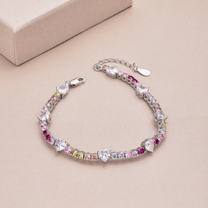 Angela Jewelry] Romantisches Armband in Herzform mit rundem Schliff