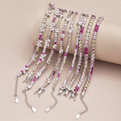 Angela Jewelry] Romantisches Armband in Herzform mit rundem Schliff