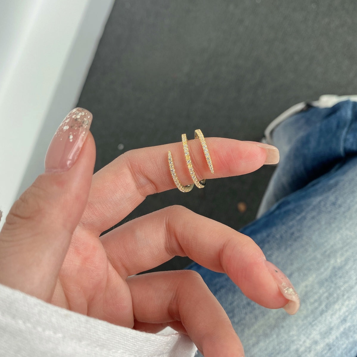 Angela Jewelry]Einzigartiger, lebendiger, verschlungener Alltagsring