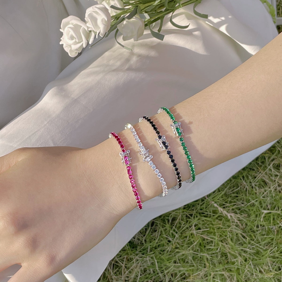 Angela Jewelry] Strahlend buntes Party-Armband im Rundschliff