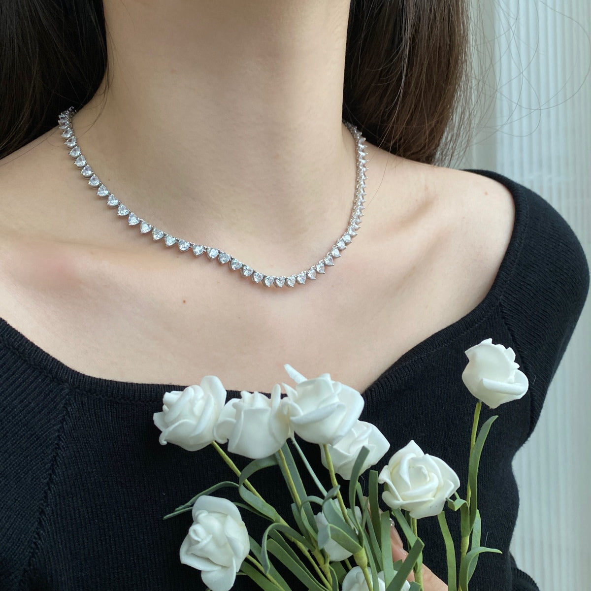 Angela Jewelry]Verzierte Tenniskette mit Herzschliff