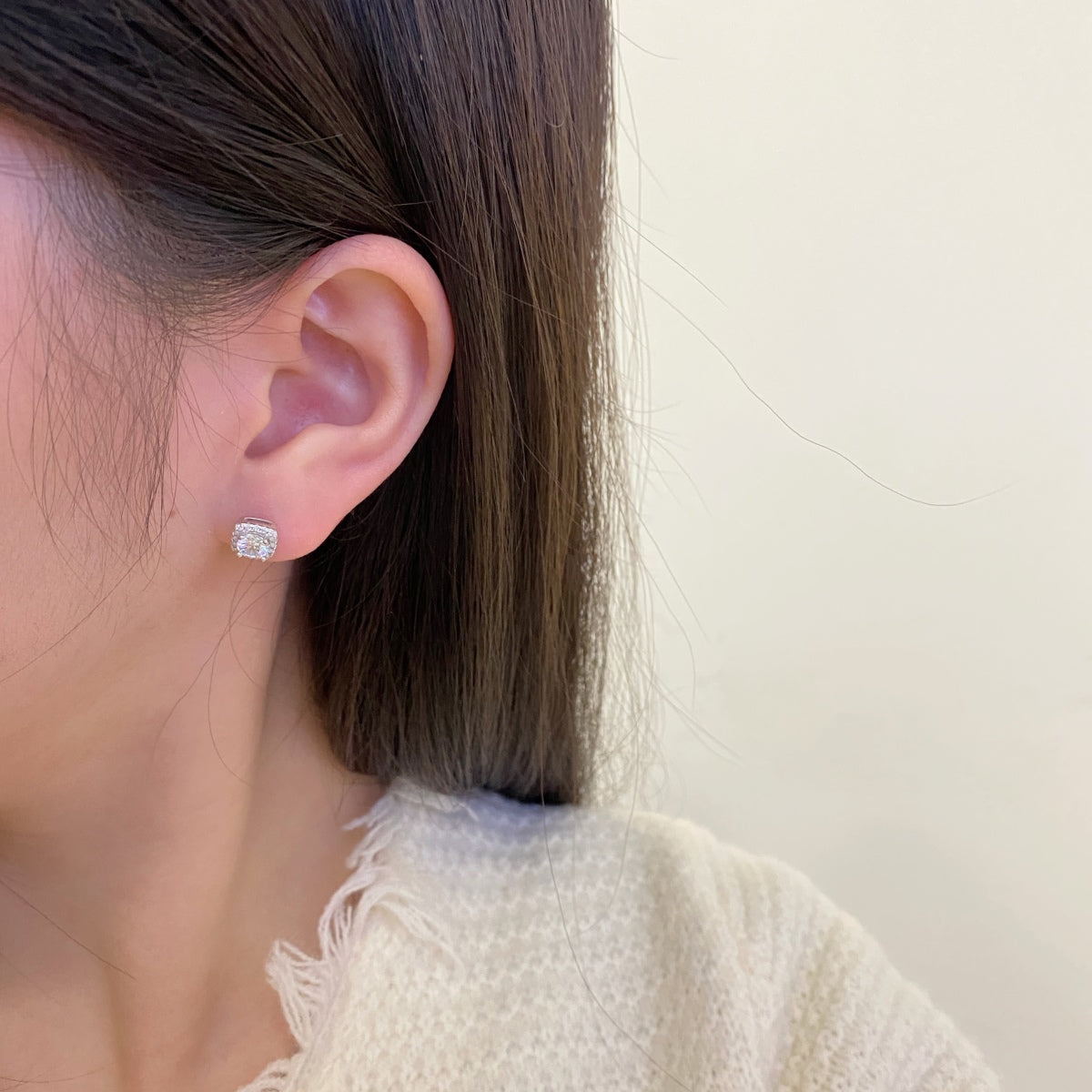Angela Jewelry]Klassische Ohrstecker mit rundem Mittelstein