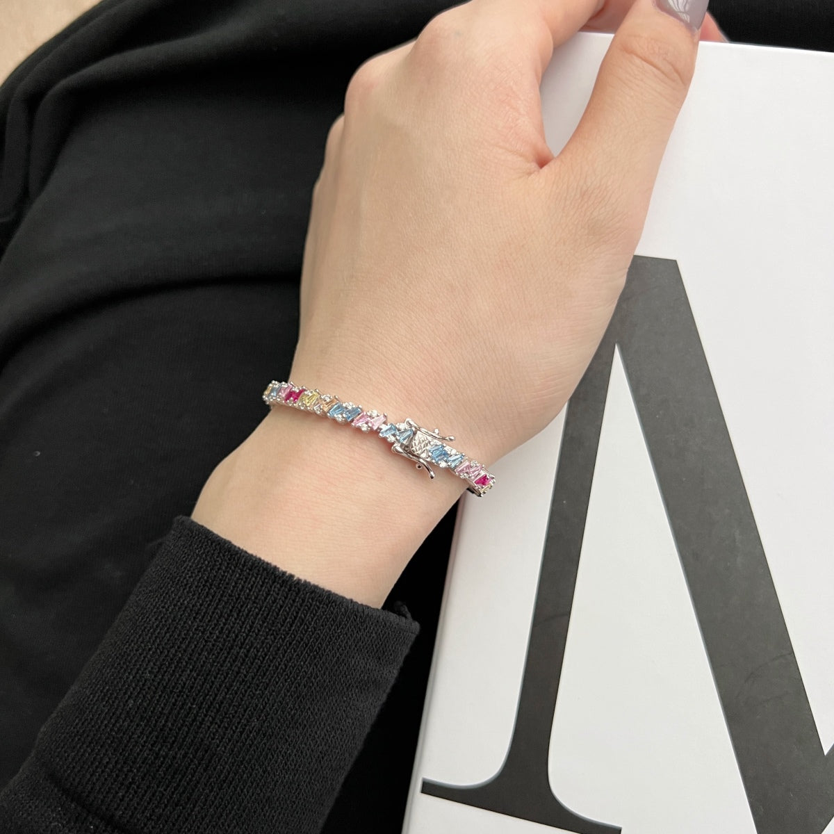 Angela Jewelry]Verziertes, funkelndes Party-Armband mit mehreren Schliffen