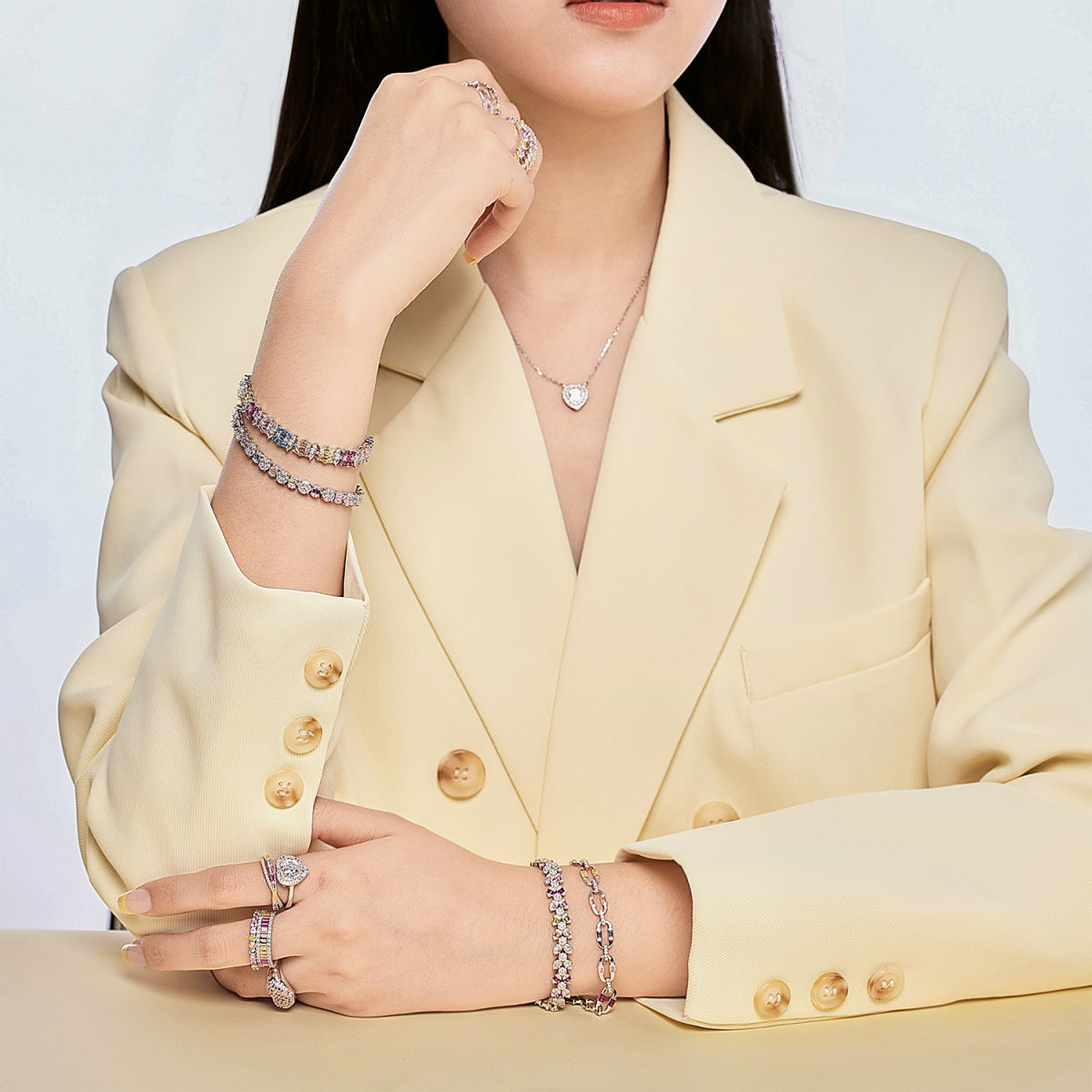 アンジェラジュエリー]まばゆいばかりのカラフルなデイリーブレスレット