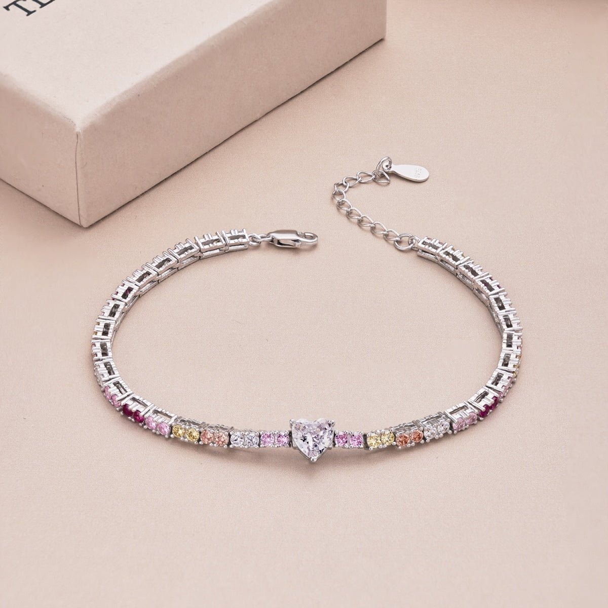 Angela Jewelry] Zartes romantisches Armband in Herzform für Liebhaber
