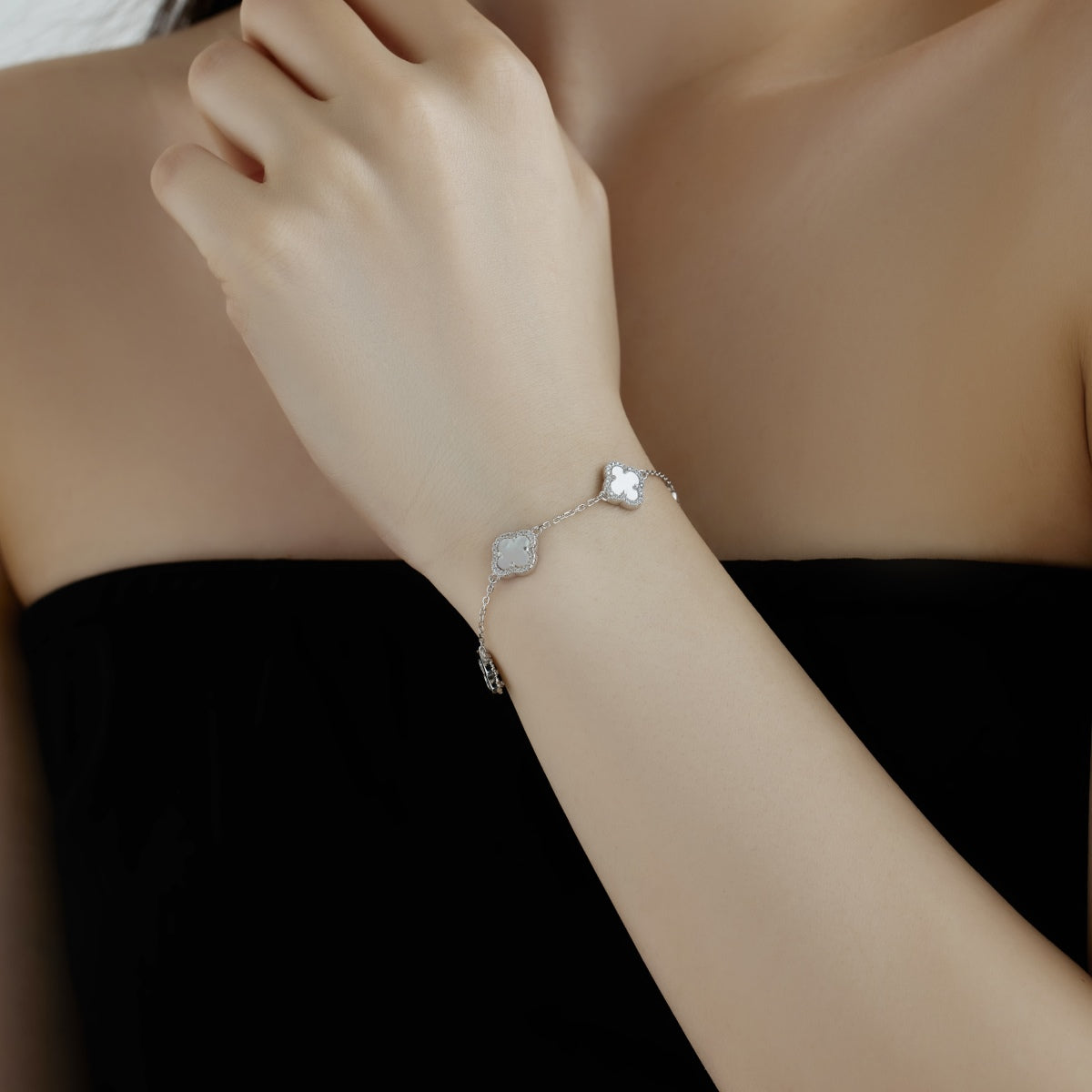 Angela Jewelry]Vierblättriges Kleeblatt Exquisites Armband