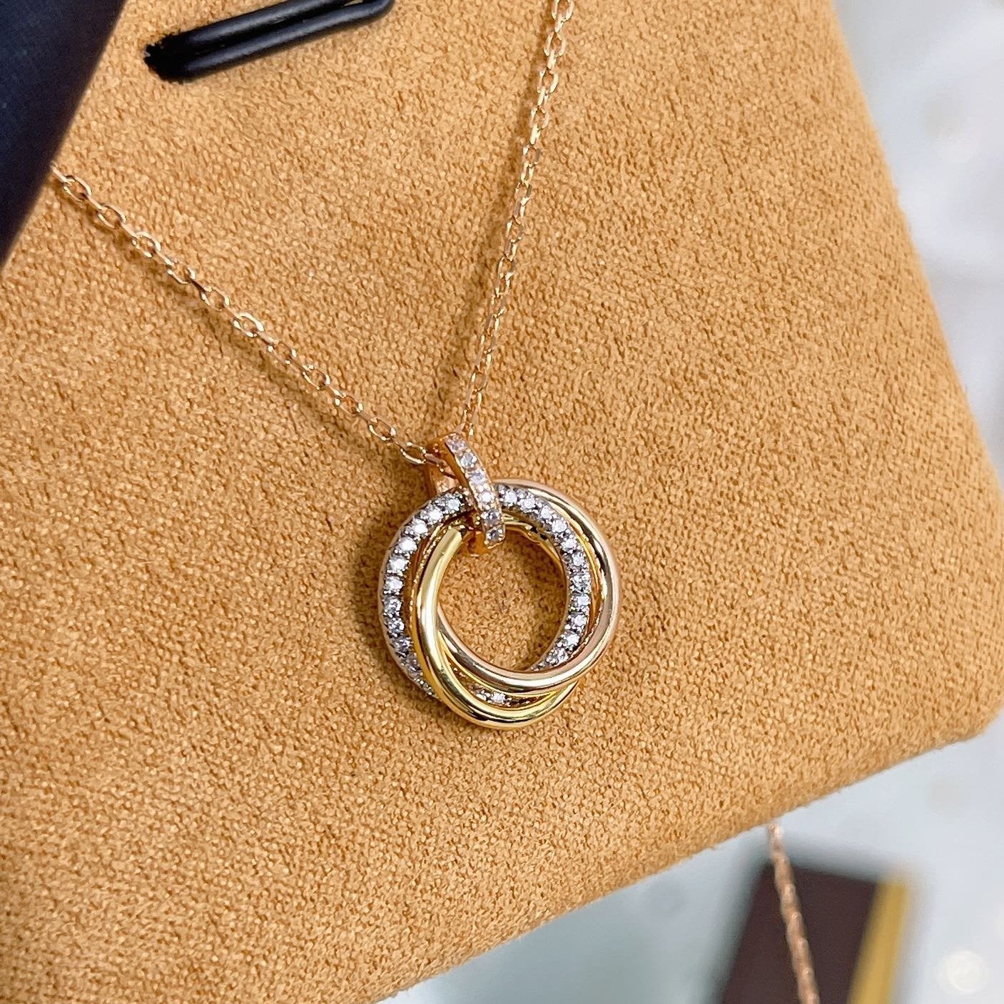 [Angela Schmuck]TRINITY HALSKETTE SILBER GOLD ROTGOLD DIAMANTEN 