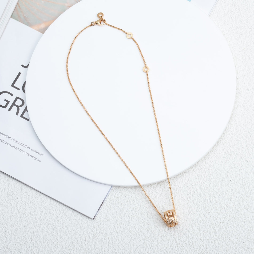 [Angela Schmuck]PARENTESI HALSKETTE ROTGOLD DIAMANT