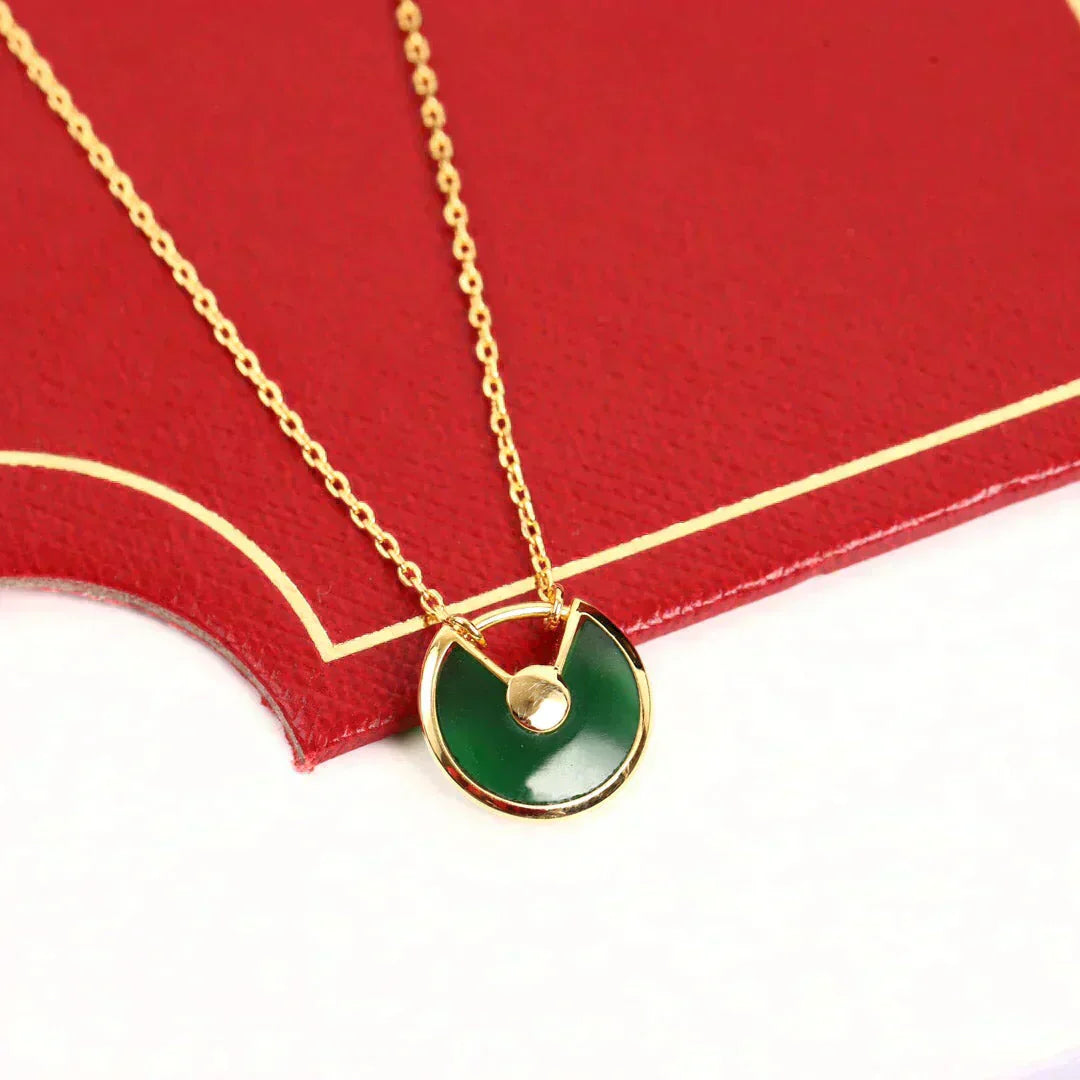 [Angela Schmuck]AMULETT GOLD MALACHIT HALSKETTE