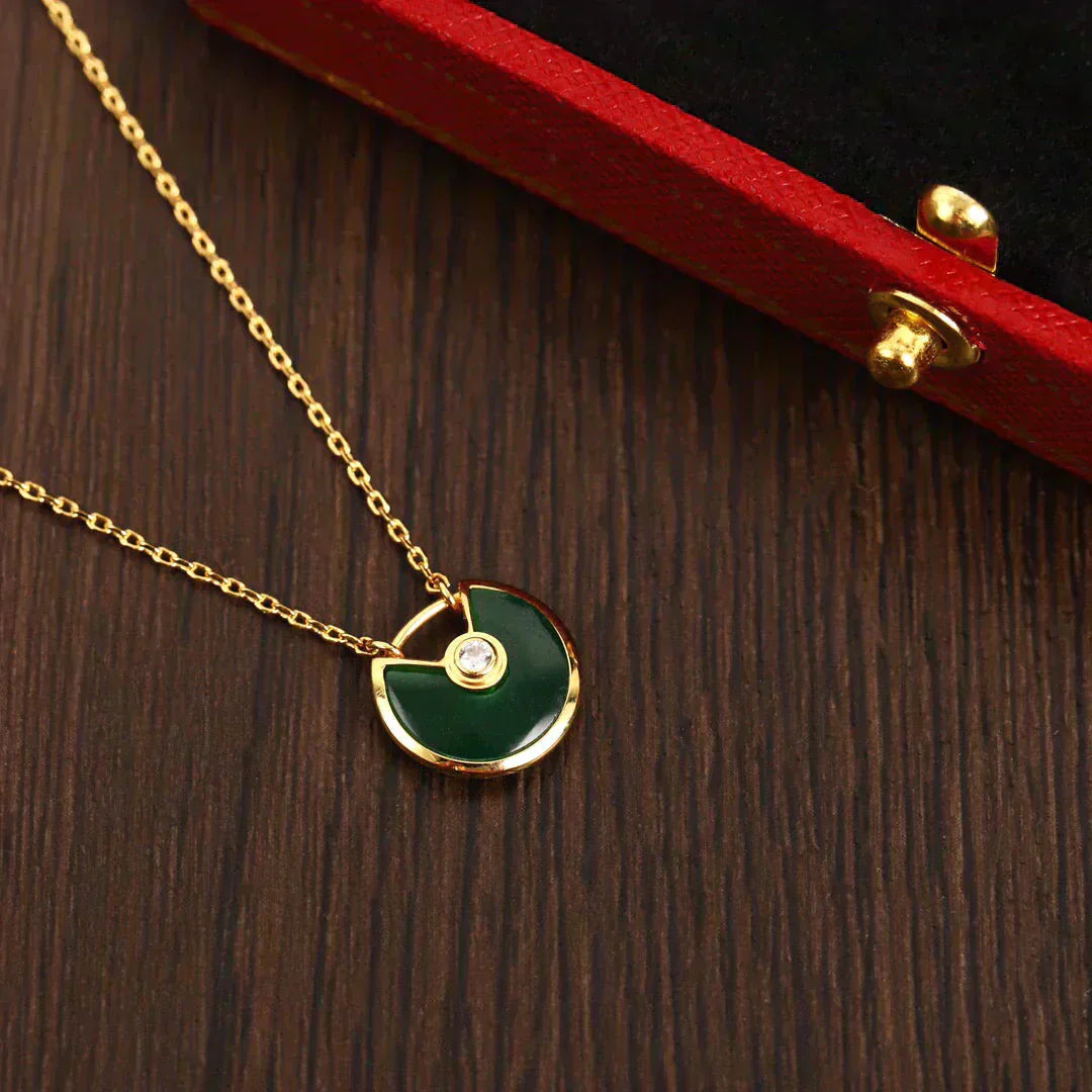 [Angela Schmuck]AMULETT GOLD MALACHIT HALSKETTE