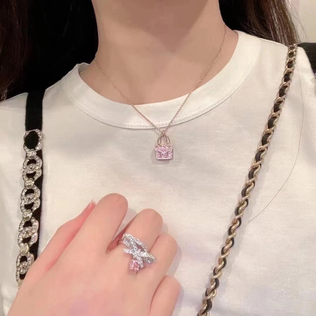 [アンジェラジュエリー]コンスタンスペンダント パープルダイヤモンドネックレス