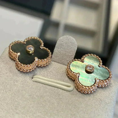 [Angela Schmuck]CLOVER MEDIUM 1 MOTIFS GRAU MOP DIAMANT OHRRINGE