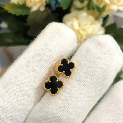 [Angela Schmuck]CLOVER MINI 9,5MM SCHWARZE MOP-OHRRINGE