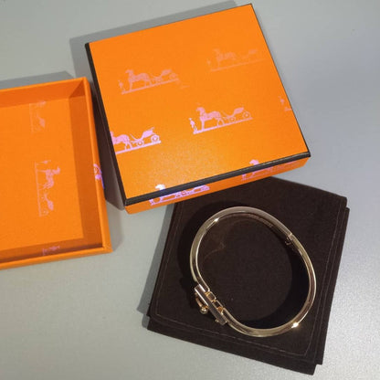 [Angela Jewellery]H GRAUES ARMBAND 