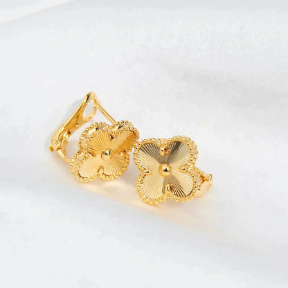 [Angela Jewellery]CLOVER MEDIUM 1 MOTIFS LASER OHRRINGE