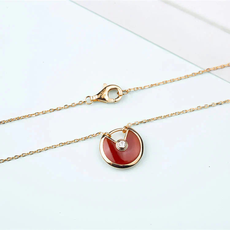 [Angela Schmuck]AMULETT GOLD KARNEOL ONYX HALSKETTE