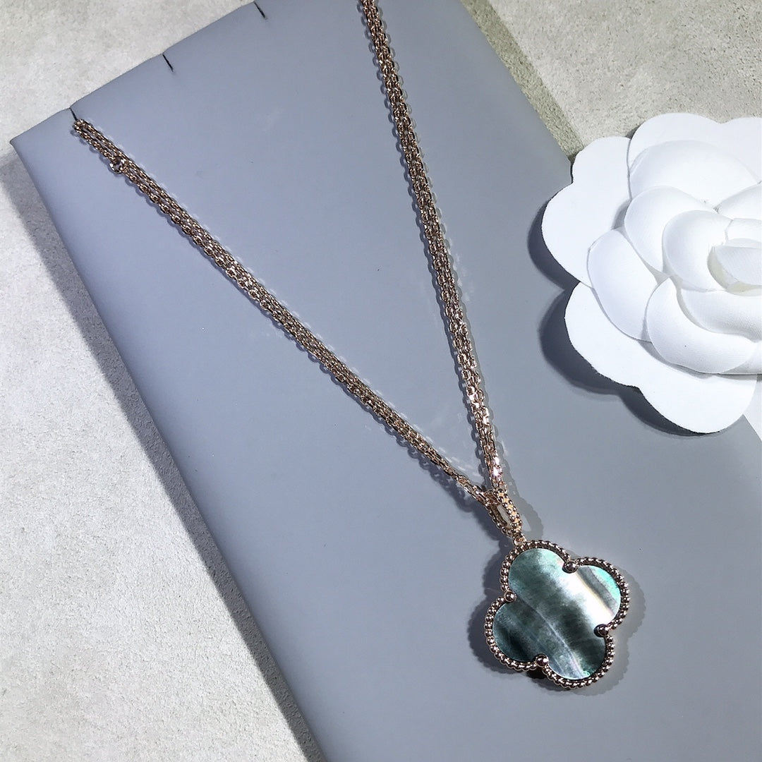[アンジェラジュエリー]クローバー 25mm ゴールド ダークモップ ビッグクローバーネックレス
