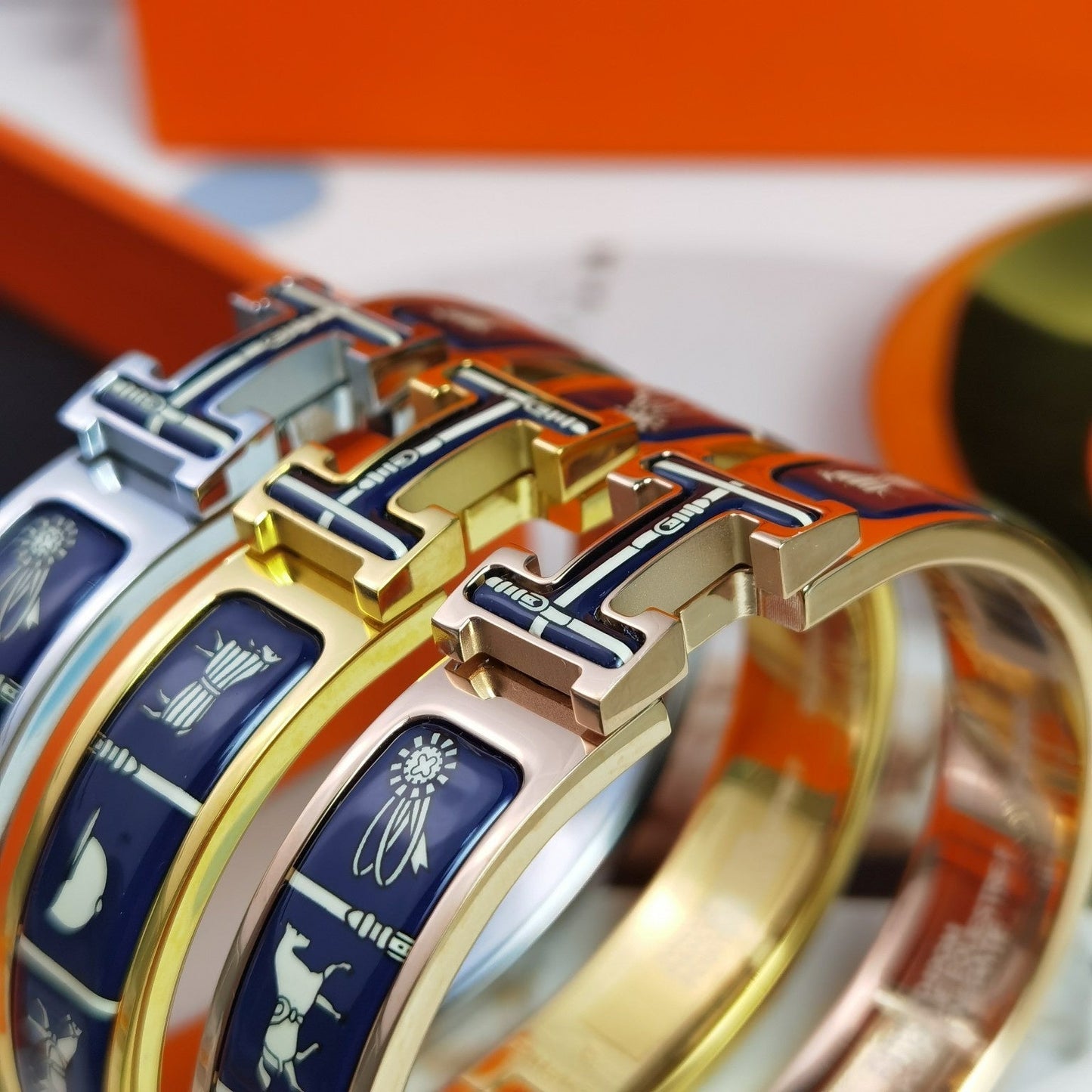 [Angela Jewellery]H COUVERTURES DUNKELBLAUES ARMBAND