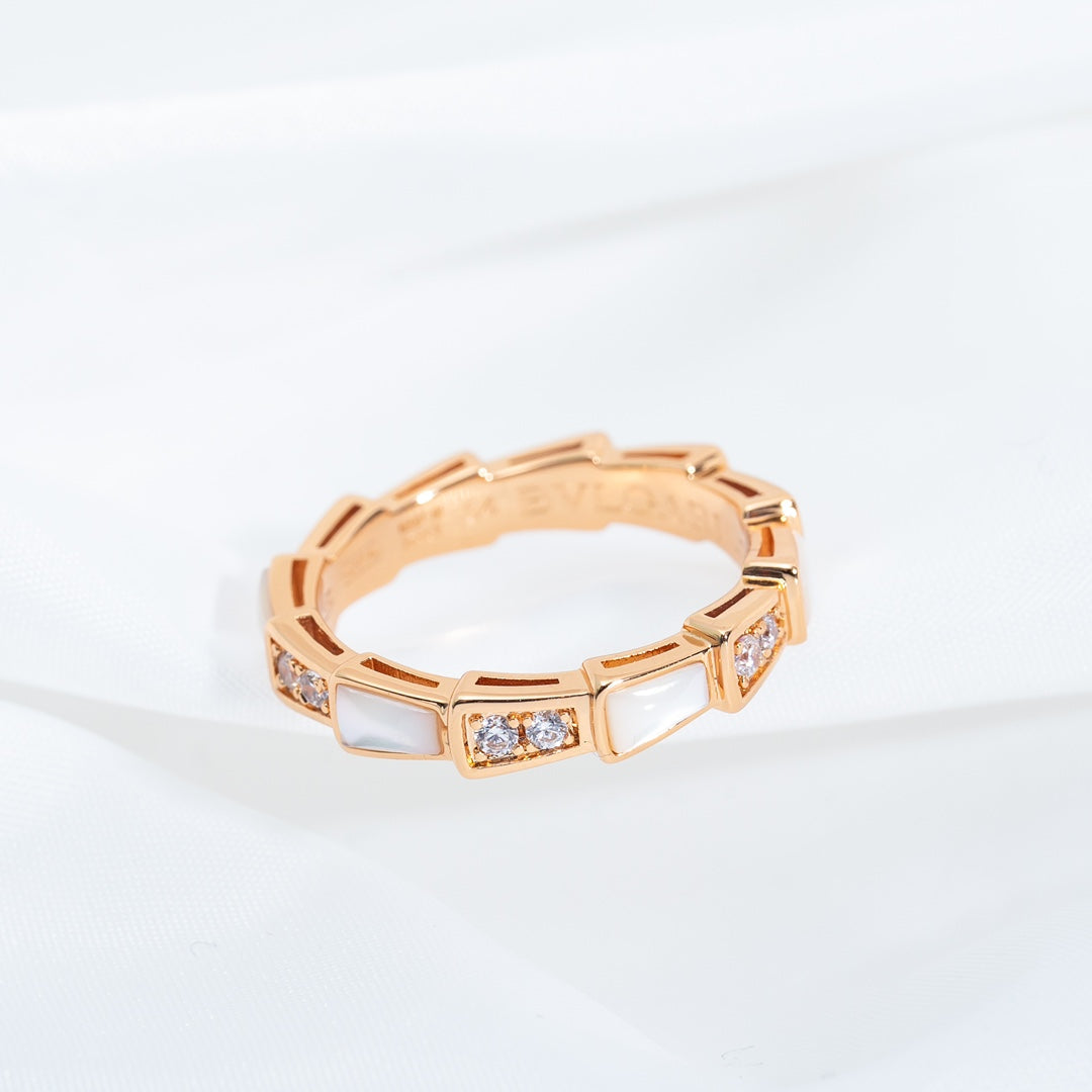 [Angela Schmuck]SERPENTI RING ROTGOLD DIAMANT MOP 3MM