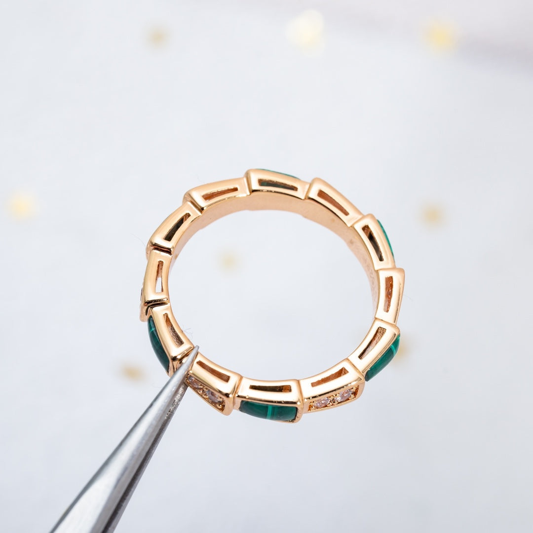 [Angela Jewellery]SERPENTI RING ROTGOLD MALACHIT DIAMANT 3MM