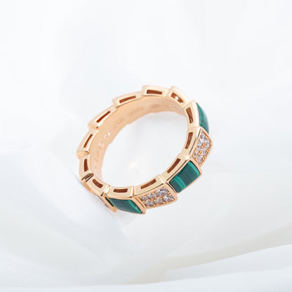 [Angela Jewellery]SERPENTI RING ROTGOLD MALACHIT DIAMANT PAVIER 4MM