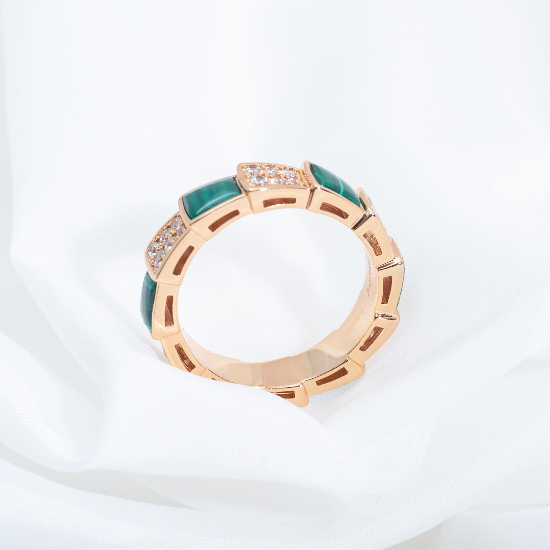 [Angela Jewellery]SERPENTI RING ROTGOLD MALACHIT DIAMANT PAVIER 4MM
