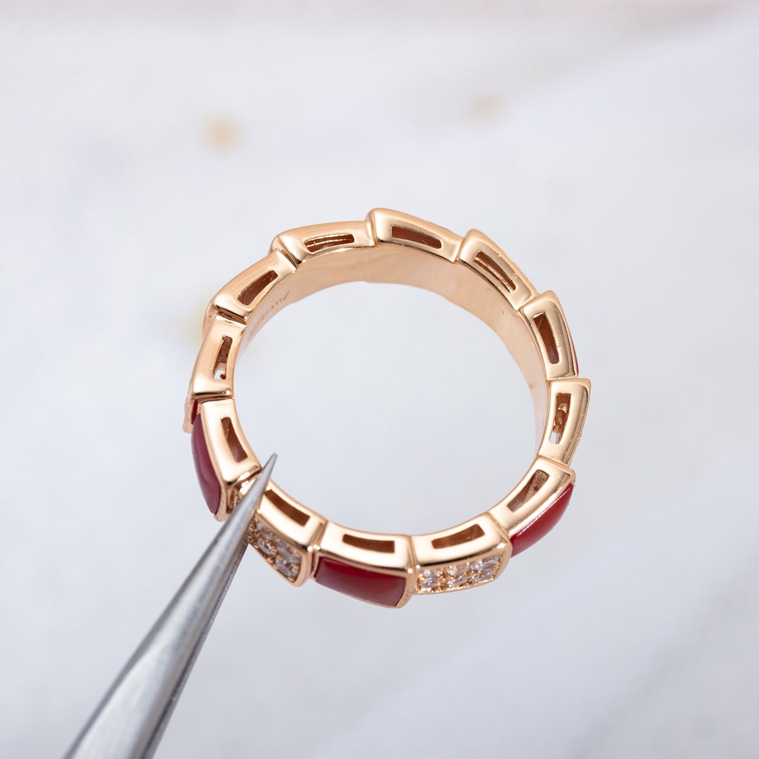 [Angela Jewellery]SERPENTI RING ROTGOLD KARNEOL DIAMANT PAVIER 4MM