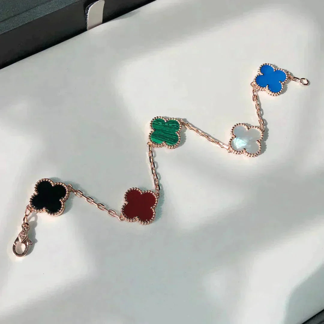 [Angela Jewellery]KLEEBLATT 5 MOTIVE MEHRFARBIG ARMBAND