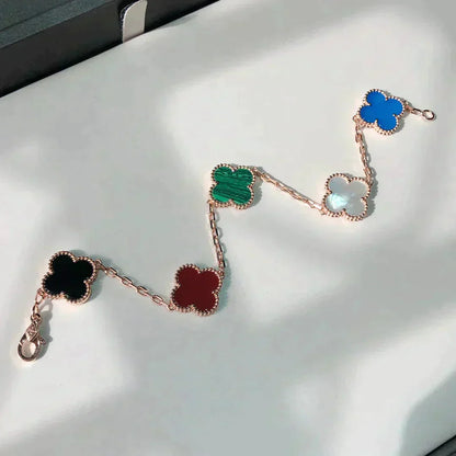 [Angela Jewellery]KLEEBLATT 5 MOTIVE MEHRFARBIG ARMBAND