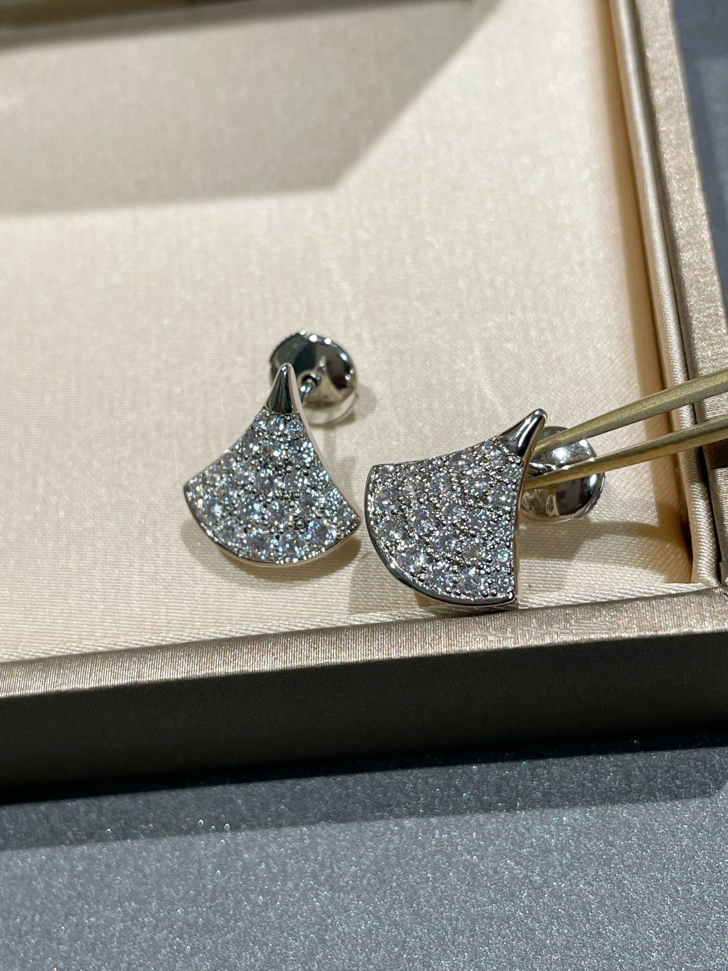 [アンジェラジュエリー]ドリームスタッドピアス ダイヤモンド
