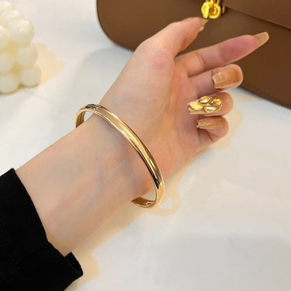 [アンジェラジュエリー]パンテール ゴールド ダイヤモンド オープンブレスレット