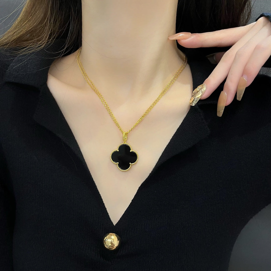 [アンジェラジュエリー]クローバー 25mm ネックレス ゴールド オニキス