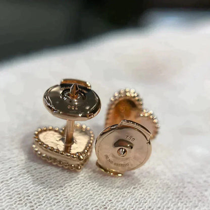 [Angela Schmuck]Herz-Ohrstecker aus Karneol