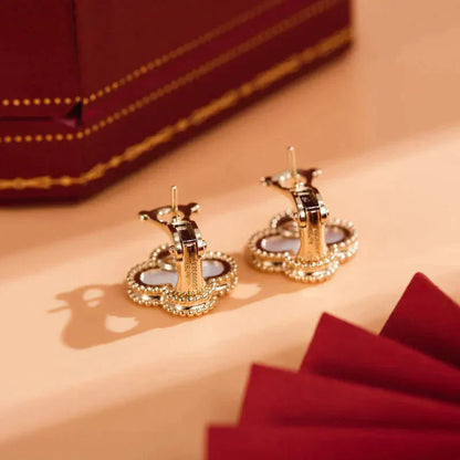 [Angela Jewellery]CLOVER MEDIUM 1 MOTIFS WEISSE MOP-OHRSTECKER