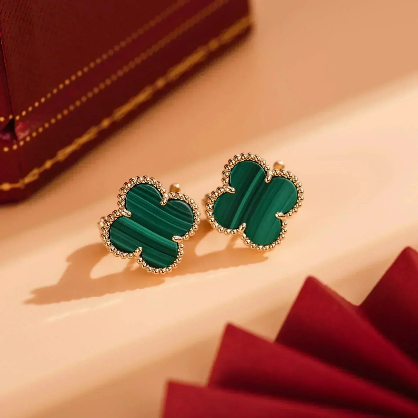 [Angela Schmuck]CLOVER MEDIUM 1 MOTIFS MALACHIT OHRRINGE