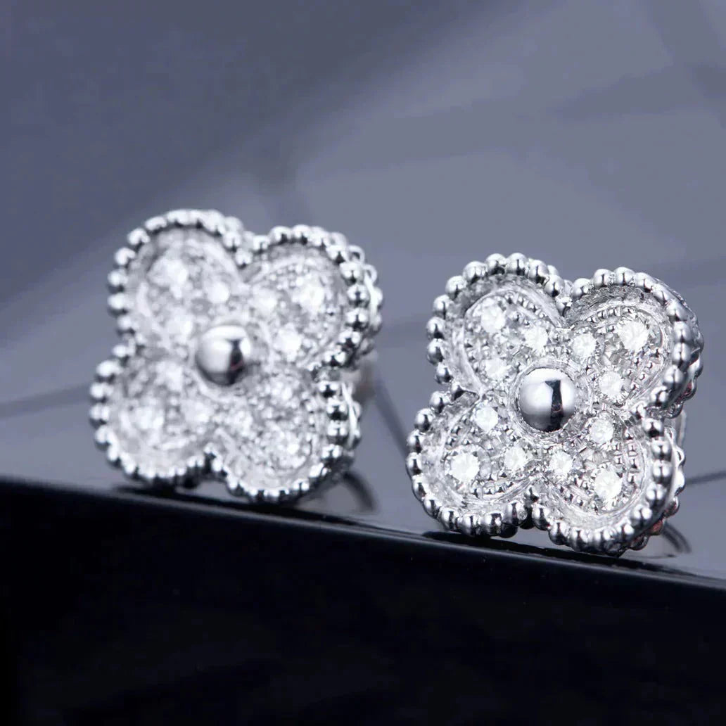[Angela Schmuck] KLEEBLATT 1 MOTIFS DIAMANT OHRSTECKER SILBER