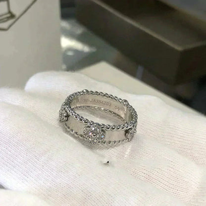 [Angela Schmuck]PERLEE DIAMANTRING