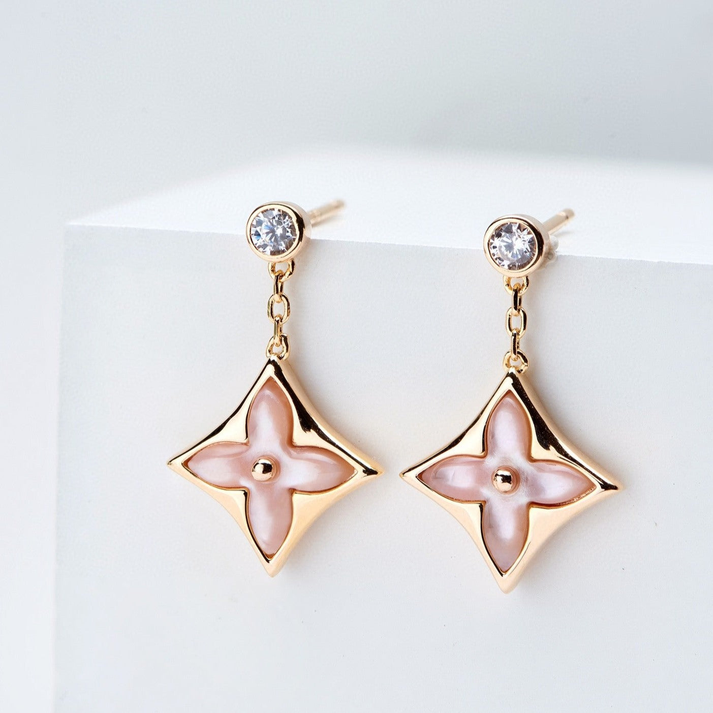 [Angela Schmuck] DOPPELSTERN ROSA GOLD MOP DROP OHRRINGE