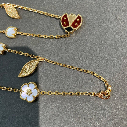 [アンジェラジュエリー]ラッキースプリング 15モチーフ ゴールドネックレス